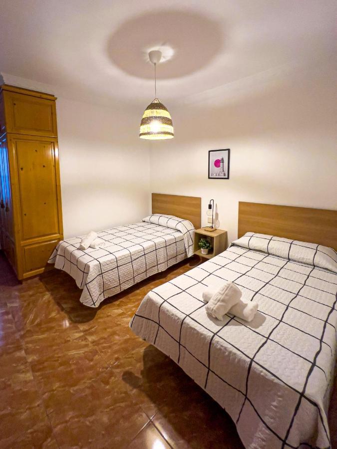 Apartment 100 M From The Beach Arinaga Bagian luar foto