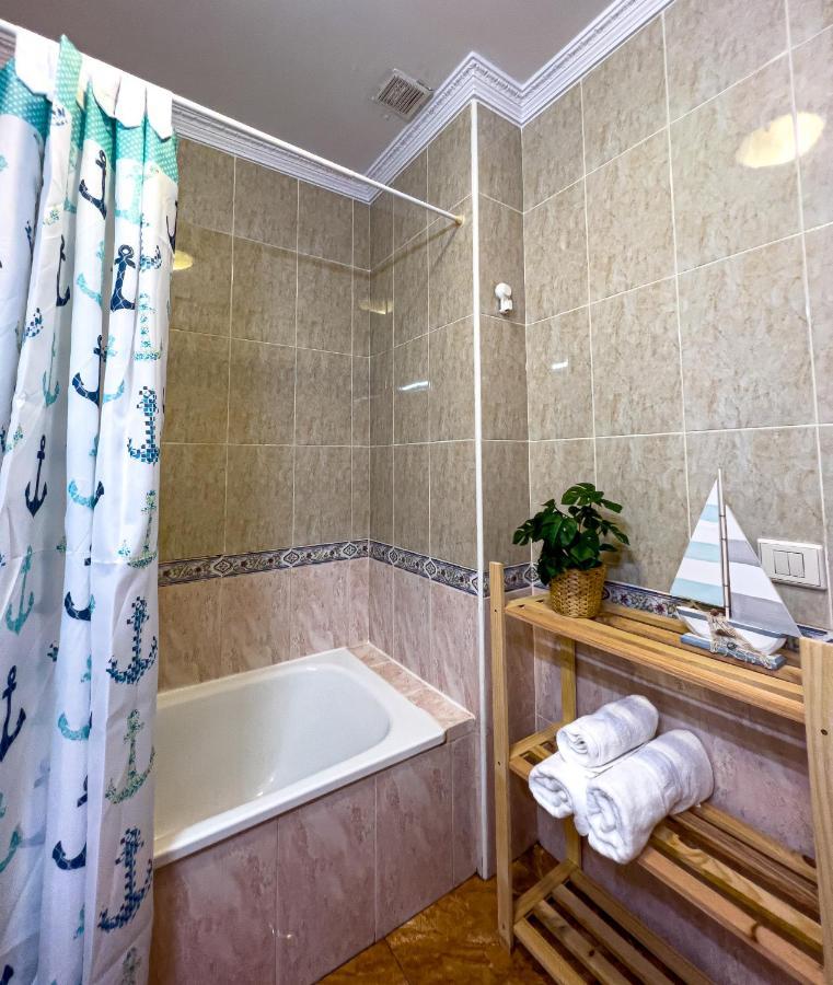 Apartment 100 M From The Beach Arinaga Bagian luar foto